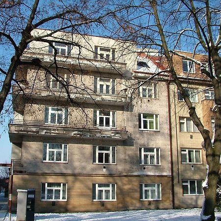 Penzion Rafael Poděbrady Exterior foto